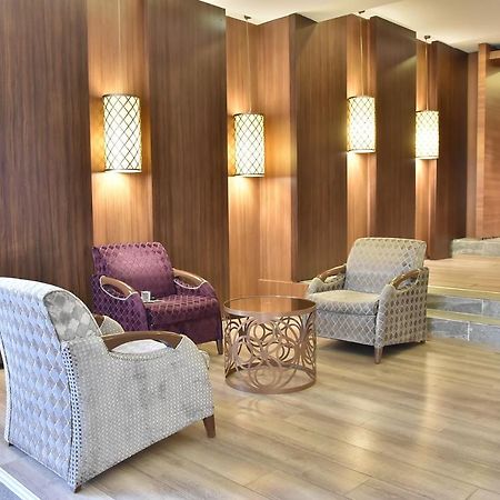 Gold City Hotel 伯萨 外观 照片
