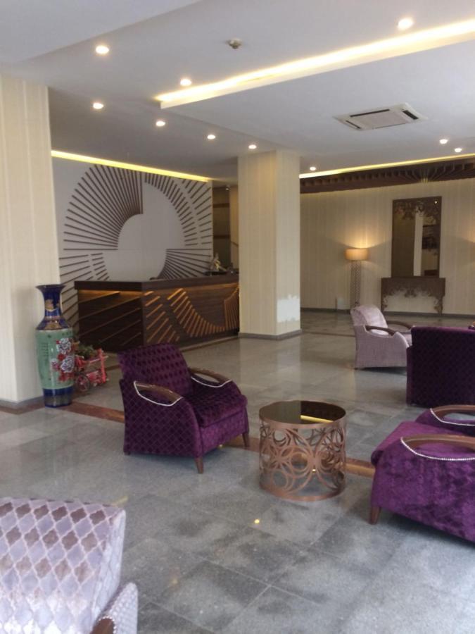 Gold City Hotel 伯萨 外观 照片