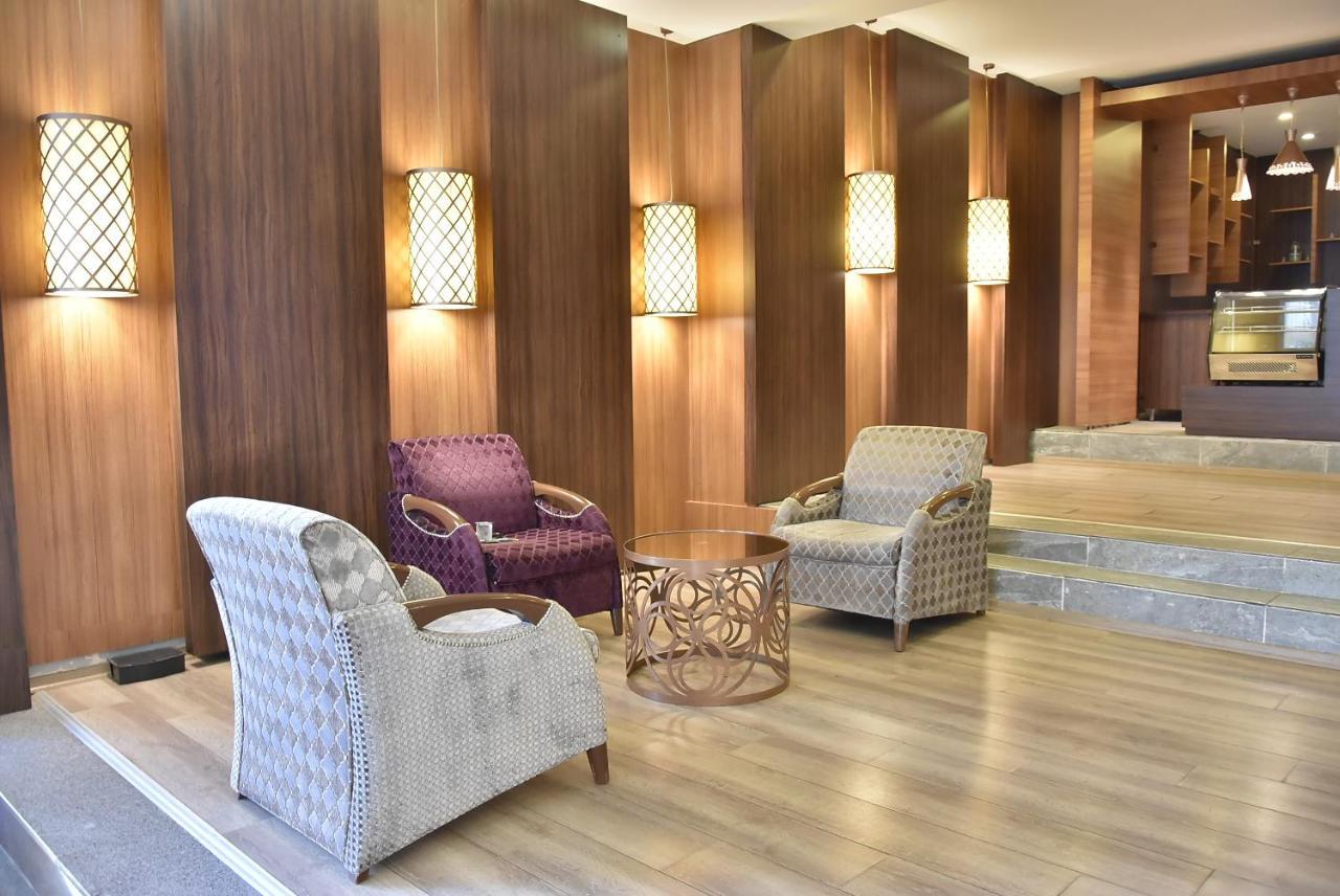Gold City Hotel 伯萨 外观 照片