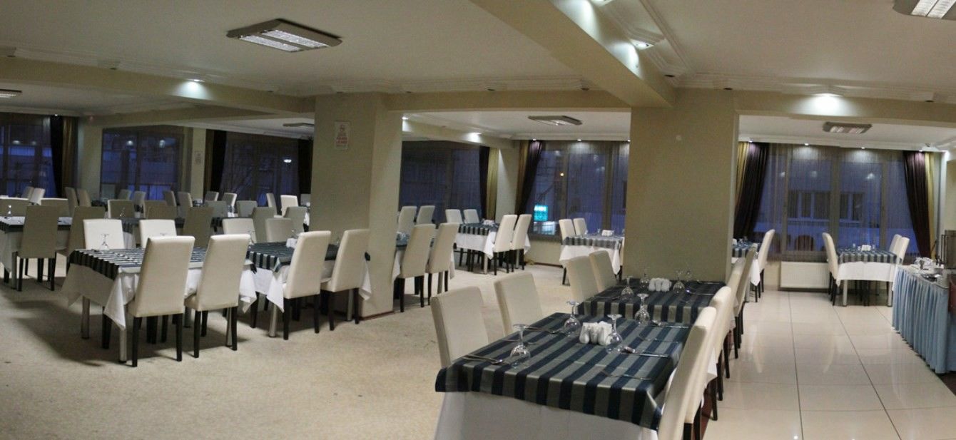 Gold City Hotel 伯萨 外观 照片