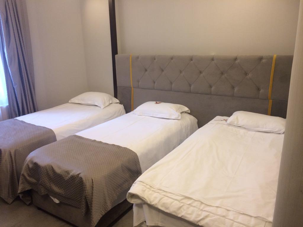 Gold City Hotel 伯萨 外观 照片