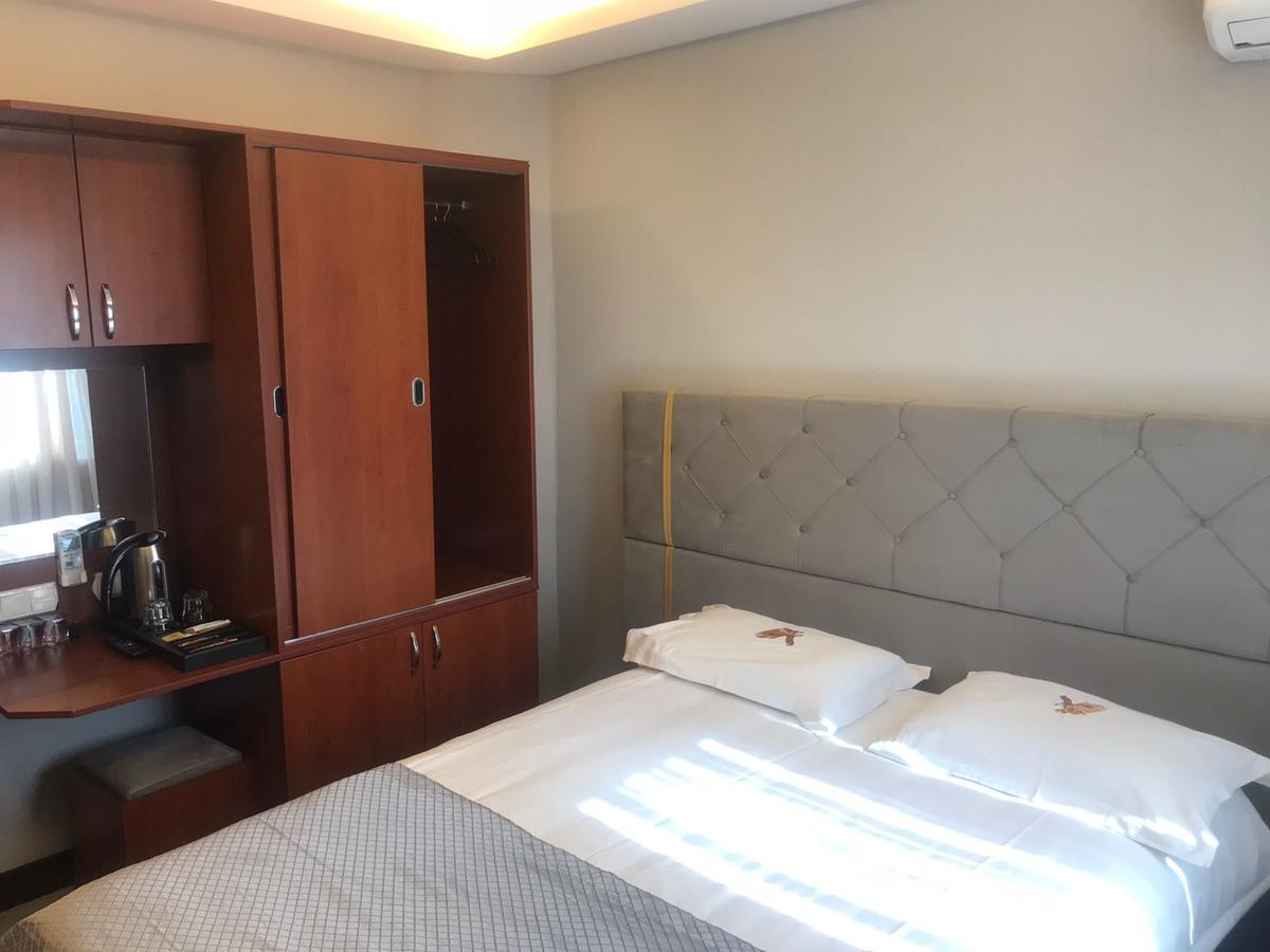 Gold City Hotel 伯萨 外观 照片